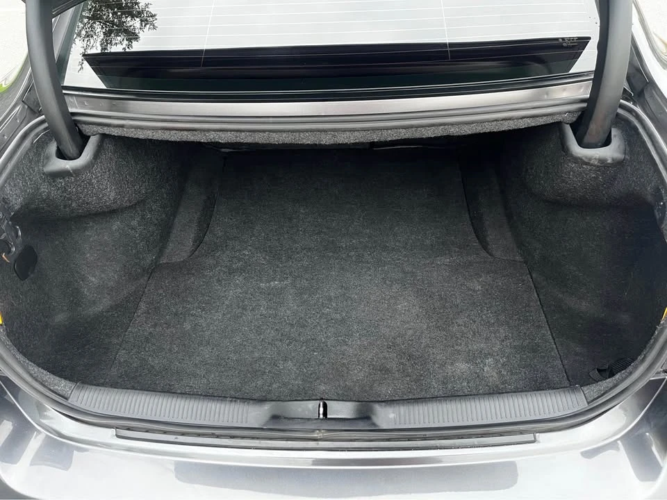 2015 Dodge Charger 7th Gen - Image 13 of 15