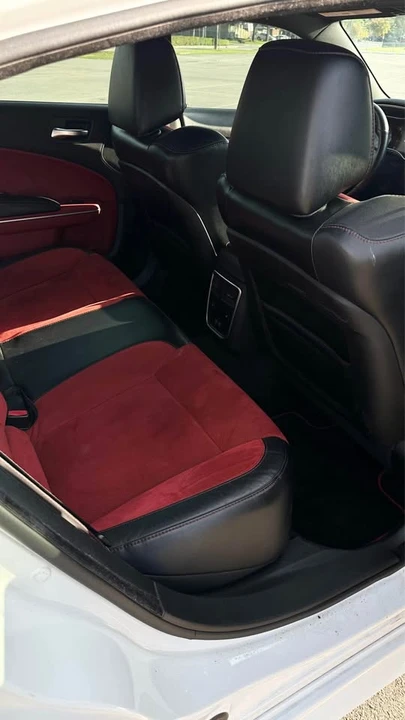 2015 Dodge Charger 7th Gen - Image 4 of 11
