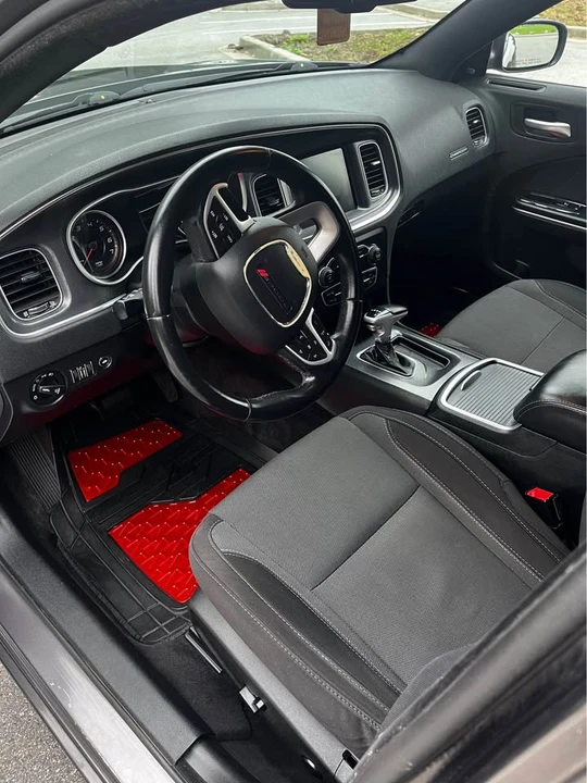 2015 Dodge Charger 7th Gen - Image 5 of 15