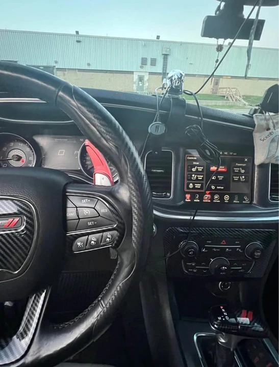 2015 Dodge Charger 7th Gen - Image 12 of 18