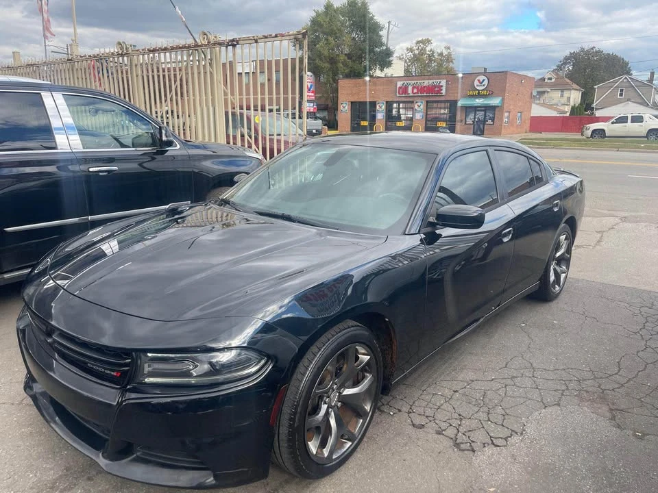 2015 Dodge Charger 7th Gen - Image 4 of 10