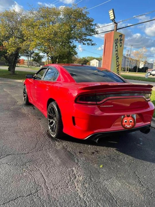2015 Dodge Charger 7th Gen - Image 16 of 17