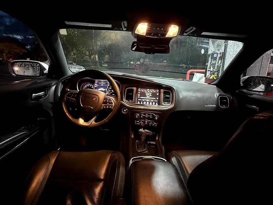 2015 Dodge Charger 7th Gen - Image 8 of 16
