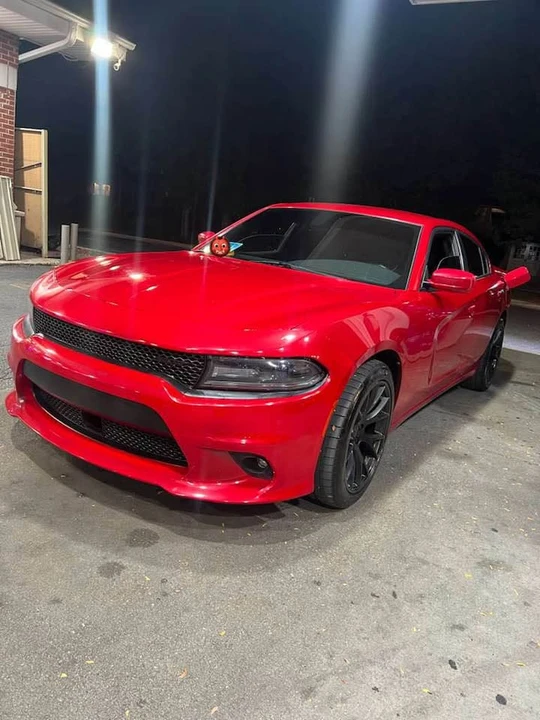 2015 Dodge Charger 7th Gen - Image 13 of 17