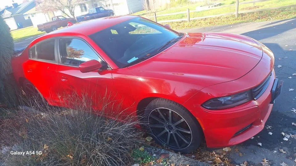 2015 Dodge Charger 7th Gen - Image 2 of 9