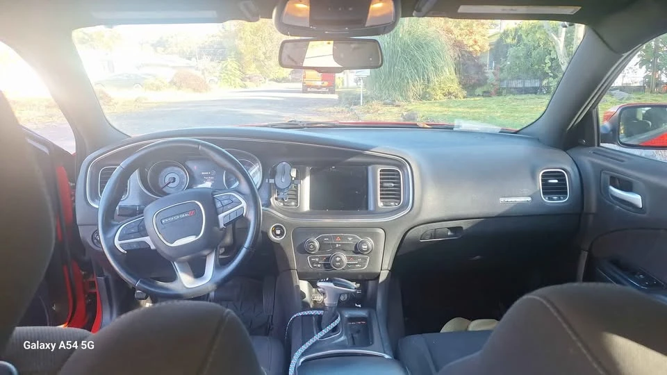 2015 Dodge Charger 7th Gen - Image 5 of 9