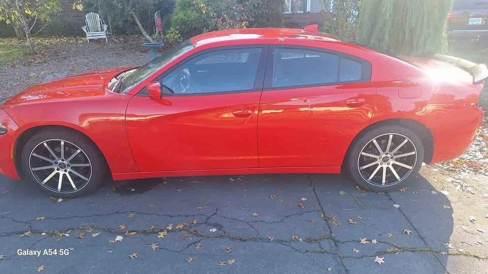 2015 Dodge Charger 7th Gen - Image 3 of 9