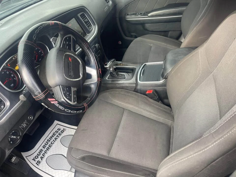 2015 Dodge Charger 7th Gen - Image 5 of 10