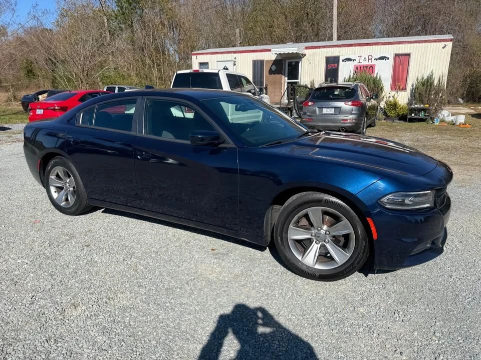 2015 Dodge Charger 7th Gen - Image 3 of 16