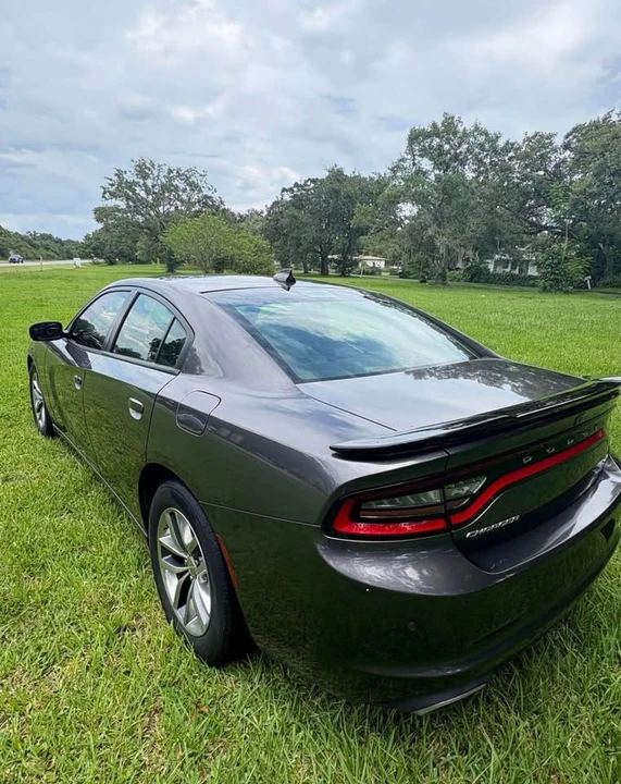 2015 Dodge Charger 7th Gen - Image 4 of 11