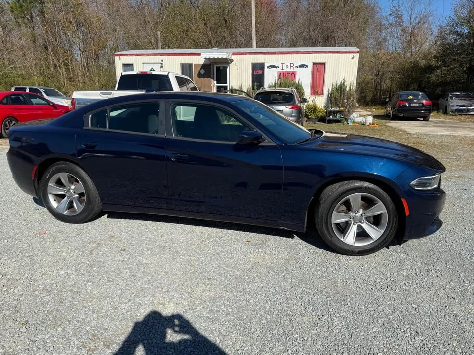 2015 Dodge Charger 7th Gen - Image 4 of 16