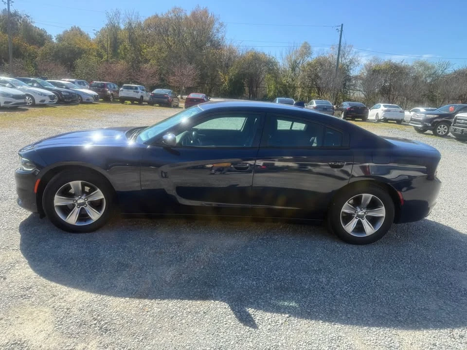 2015 Dodge Charger 7th Gen - Image 9 of 16