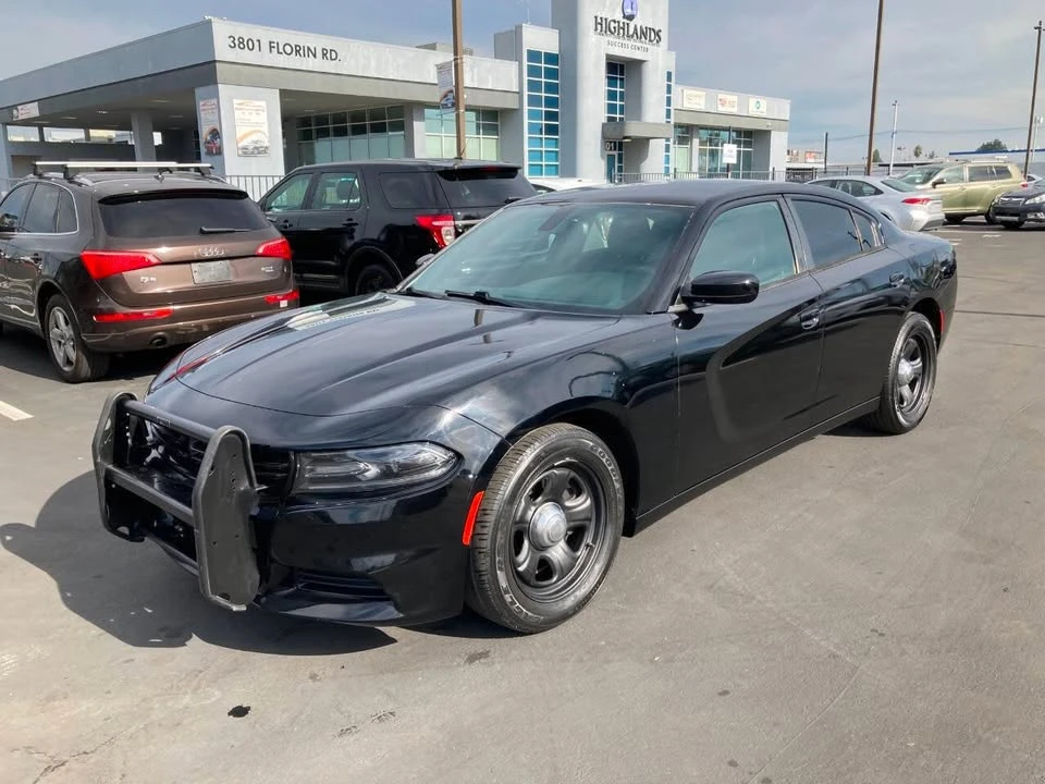 2015 Dodge Charger 7th Gen - Image 2 of 14