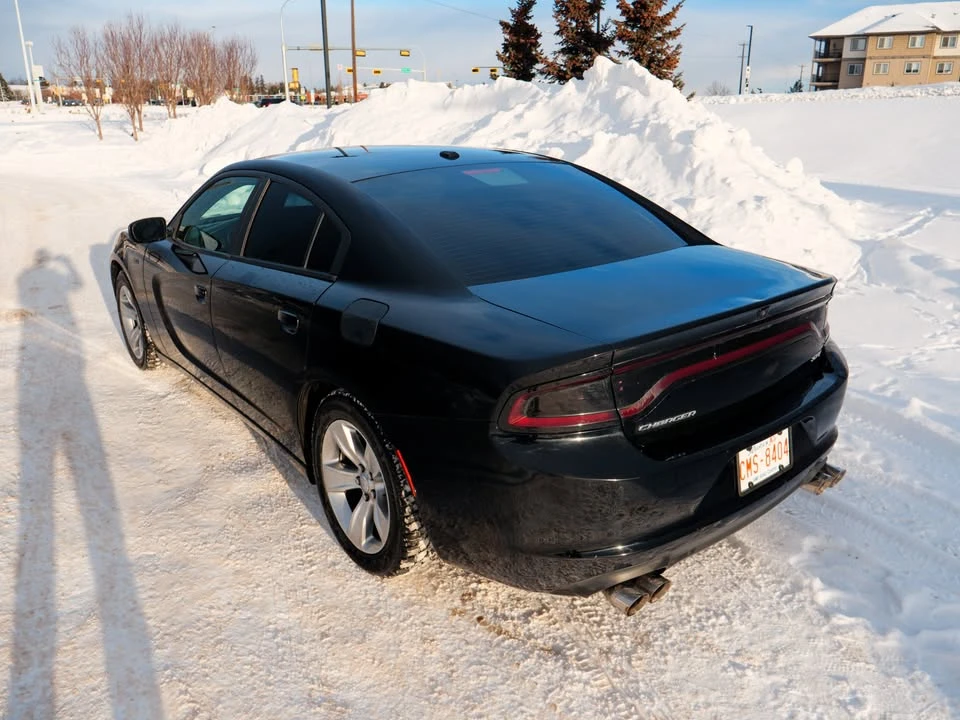 2015 Dodge Charger 7th Gen - Image 9 of 14