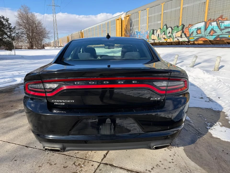 2015 Dodge Charger 7th Gen - Image 4 of 12