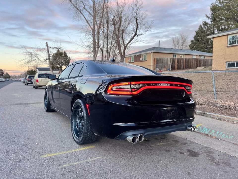 2015 Dodge Charger 7th Gen - Image 6 of 8