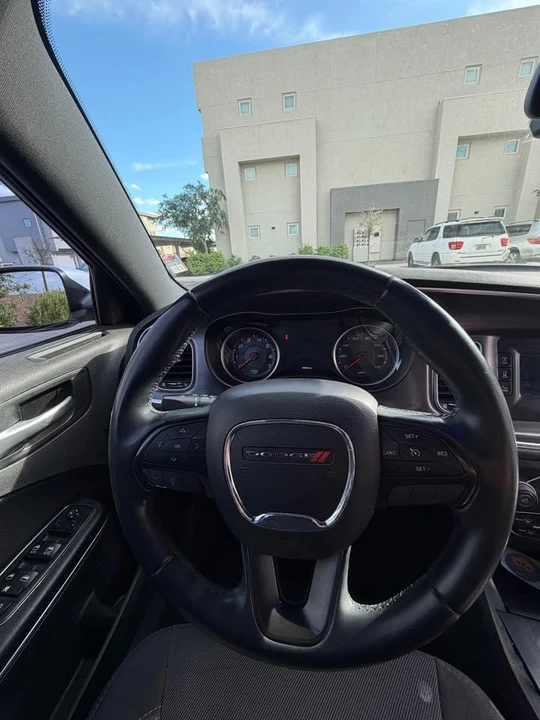 2015 Dodge Charger 7th Gen - Image 9 of 10