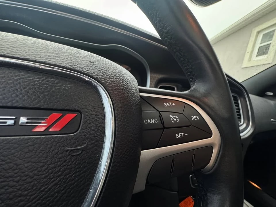 2015 Dodge Charger 7th Gen - Image 12 of 20