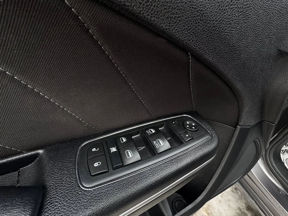 2015 Dodge Charger 7th Gen - Image 15 of 20