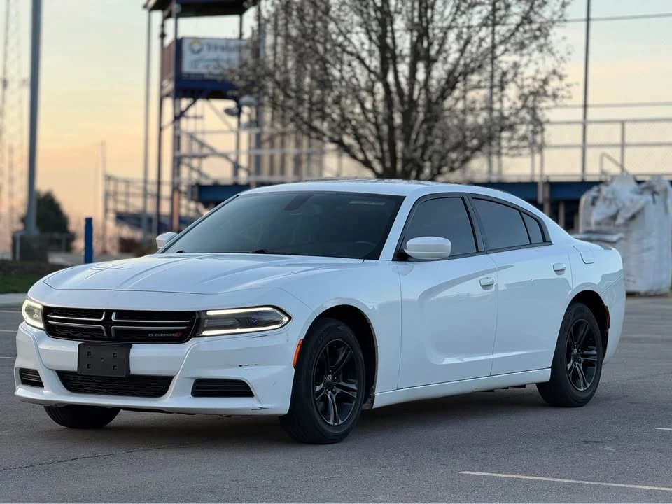 2015 Dodge Charger 7th Gen - Image 3 of 11
