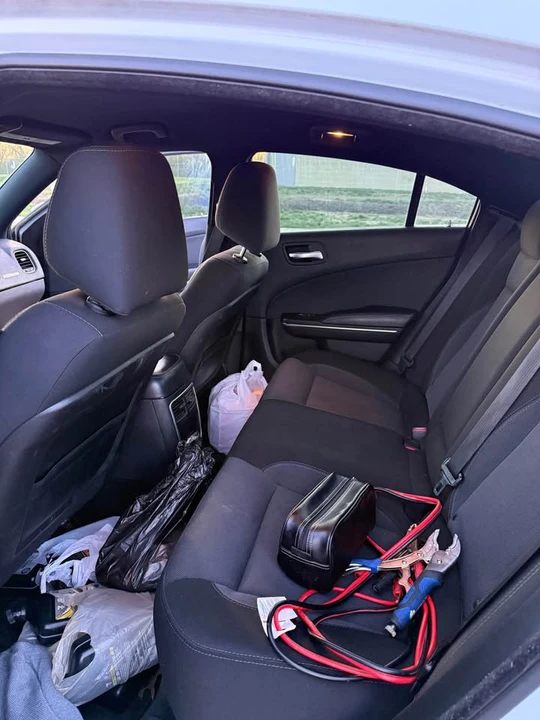 2015 Dodge Charger 7th Gen - Image 6 of 11