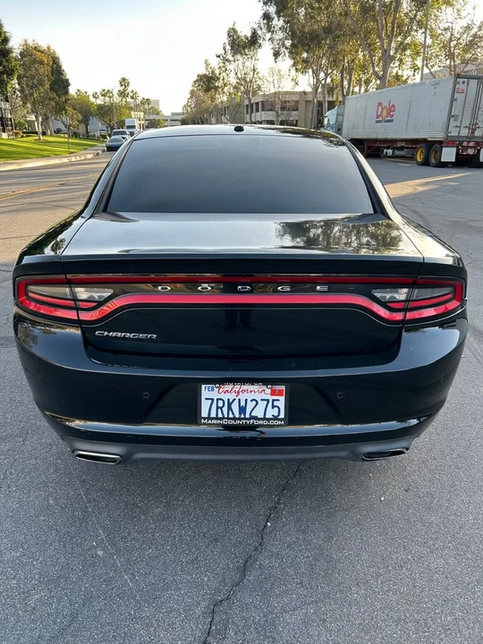 2015 Dodge Charger 7th Gen - Image 5 of 20