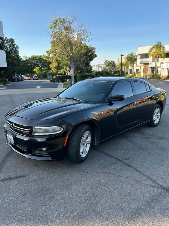 2015 Dodge Charger 7th Gen - Image 3 of 20