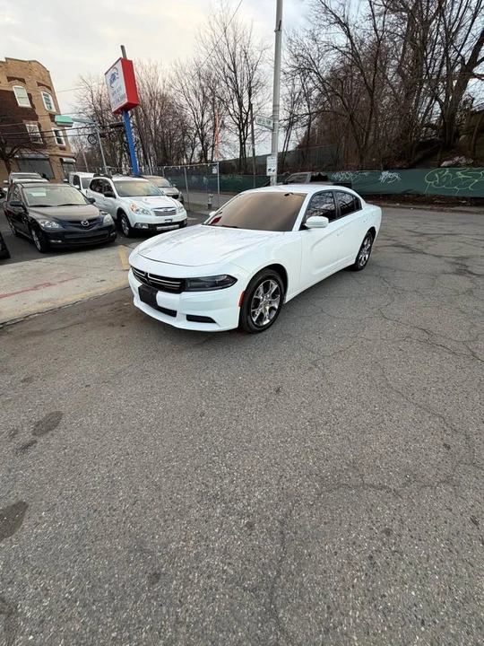 2015 Dodge Charger 7th Gen - Image 2 of 16