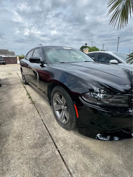 2015 Dodge Charger 7th Gen - Image 2 of 8