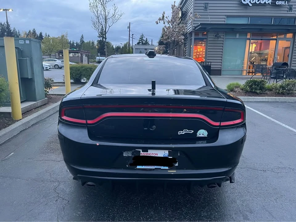 2015 Dodge Charger 7th Gen - Image 4 of 7