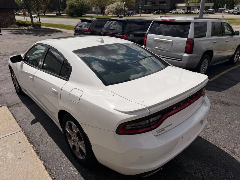 2015 Dodge Charger 7th Gen - Image 7 of 10