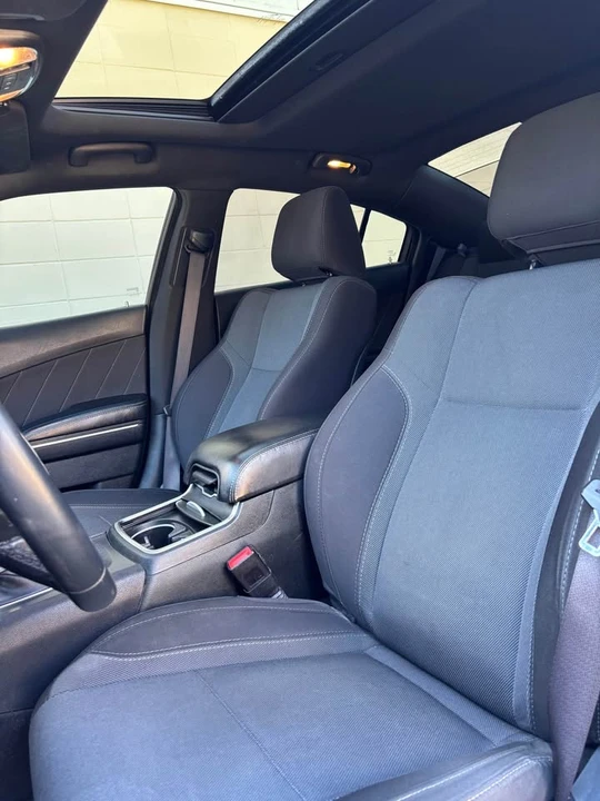 2015 Dodge Charger 7th Gen - Image 8 of 15