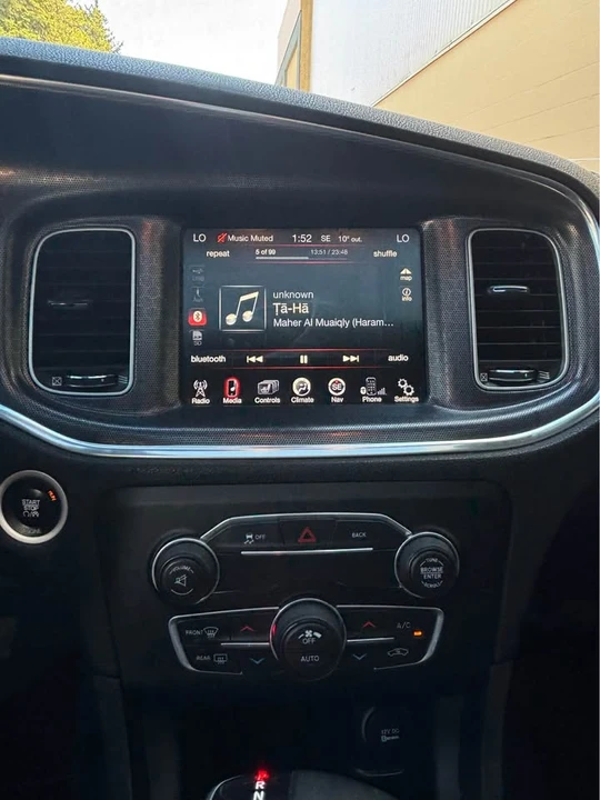 2015 Dodge Charger 7th Gen - Image 14 of 15