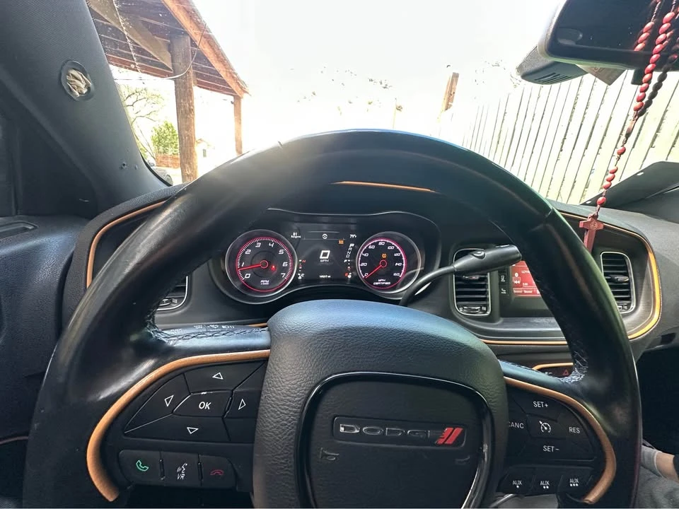 2015 Dodge Charger 7th Gen - Image 8 of 11