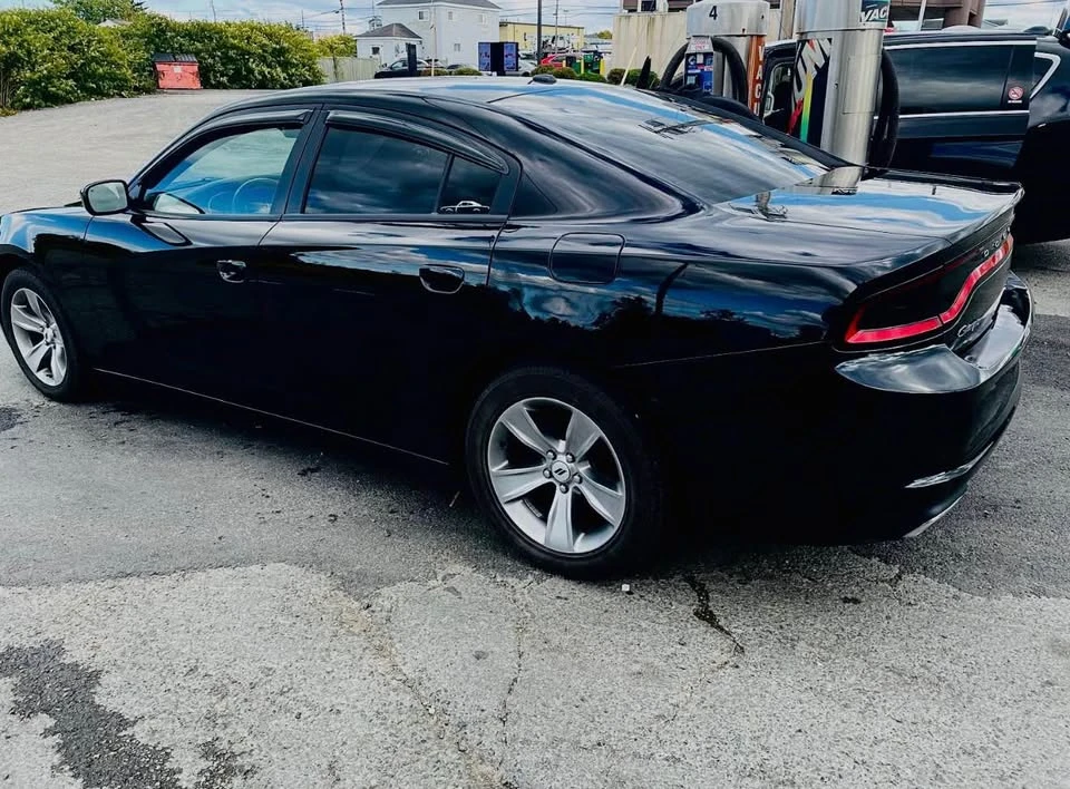2015 Dodge Charger 7th Gen - Image 5 of 13