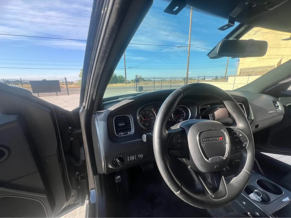2015 Dodge Charger 7th Gen - Image 14 of 20