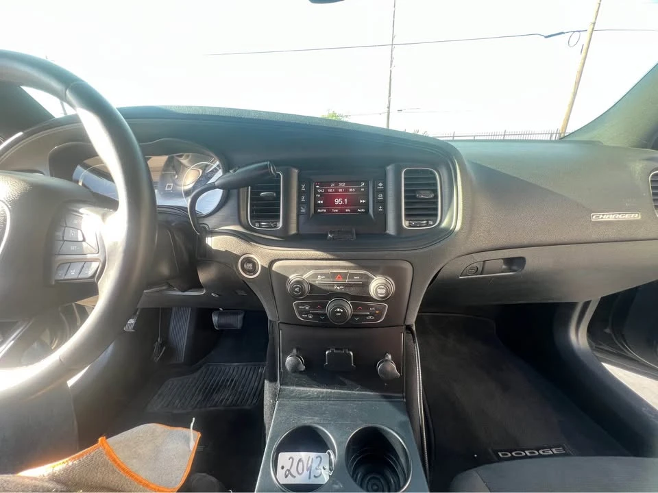 2015 Dodge Charger 7th Gen - Image 12 of 20