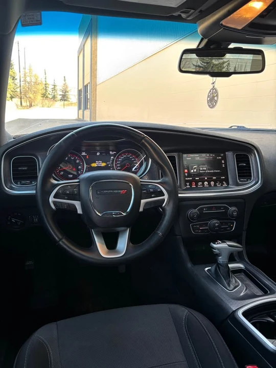 2015 Dodge Charger 7th Gen - Image 10 of 15