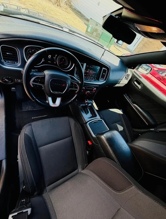 2015 Dodge Charger 7th Gen - Image 2 of 13