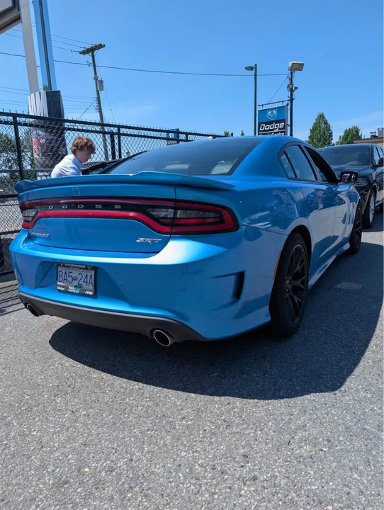 2015 Dodge Charger 7th Gen - Image 4 of 11