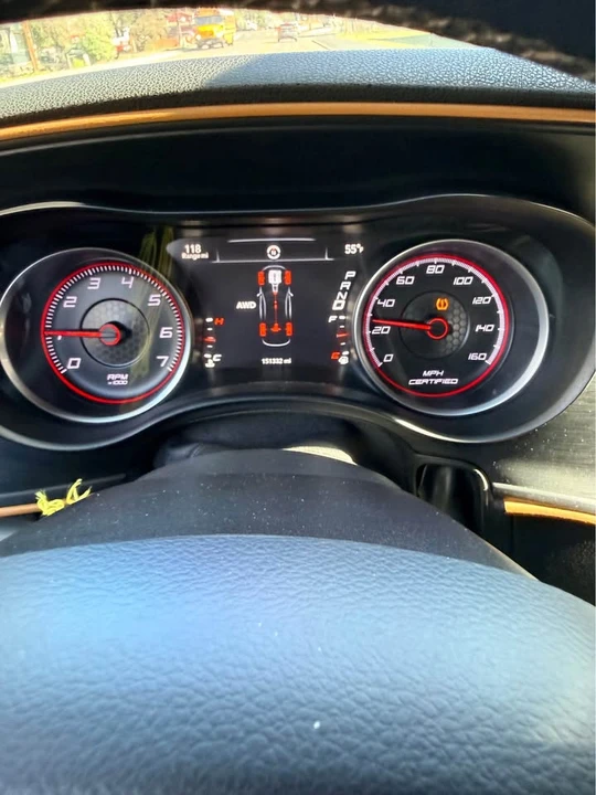 2015 Dodge Charger 7th Gen - Image 10 of 11