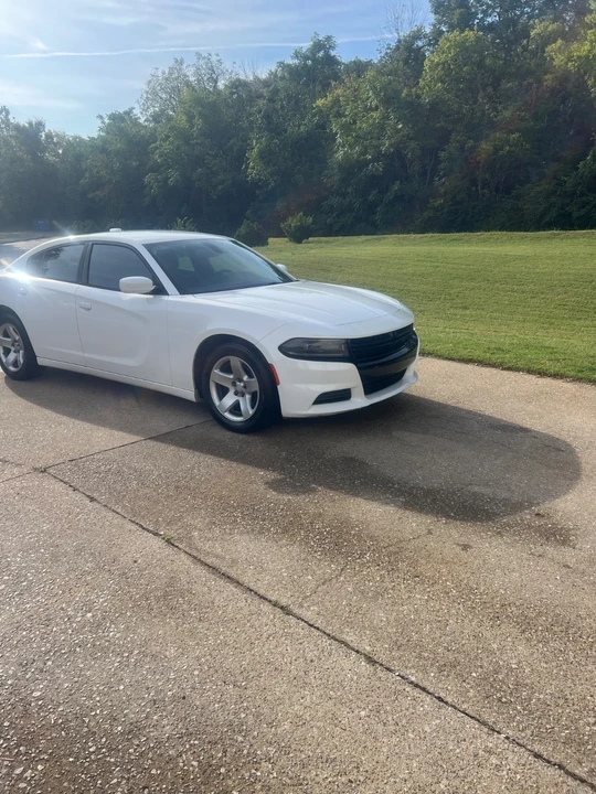 2015 Dodge Charger 7th Gen - Image 4 of 12