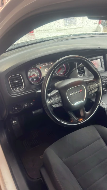 2015 Dodge Charger 7th Gen - Image 11 of 12