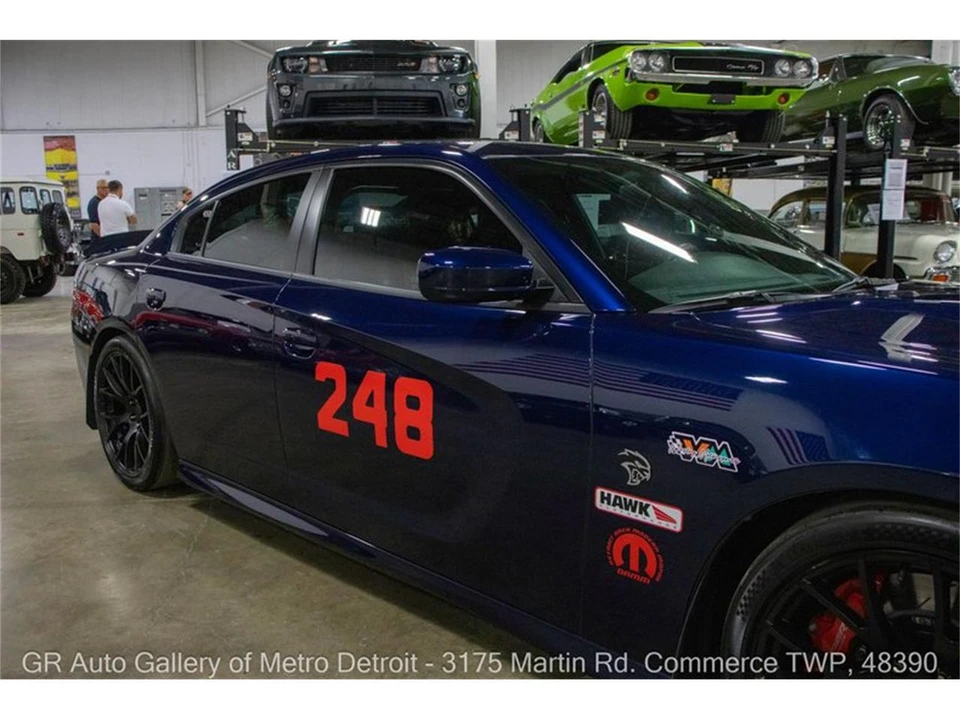 2015 Dodge Charger 7th Gen - Image 23 of 31