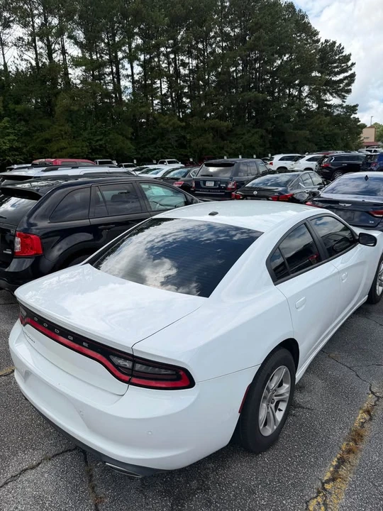 2015 Dodge Charger 7th Gen - Image 9 of 13