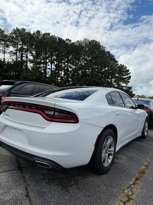 2015 Dodge Charger 7th Gen - Image 3 of 13