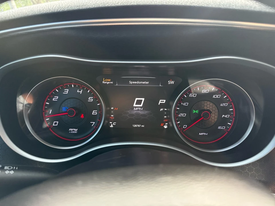 2015 Dodge Charger 7th Gen - Image 18 of 21