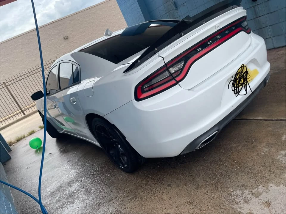 2015 Dodge Charger 7th Gen - Image 5 of 9