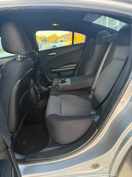 2015 Dodge Charger 7th Gen - Image 12 of 15