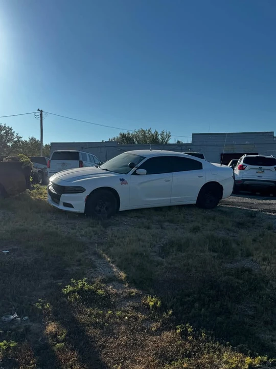 2015 Dodge Charger 7th Gen - Image 2 of 6